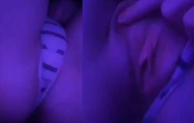 Poster of Em Muốn Đụ Mà Anh Không Có Ở Đây