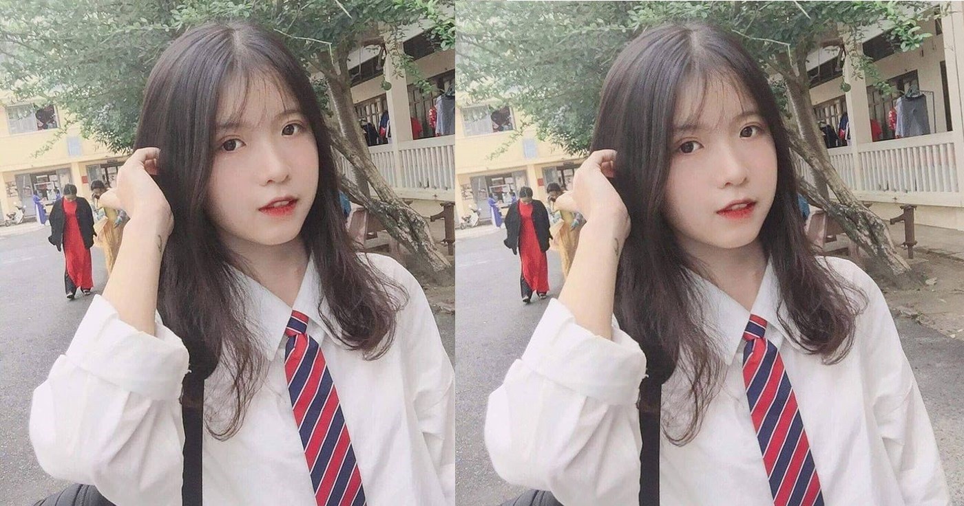 Poster of Nữ sinh bị móc cua nước bắn khắp sàn