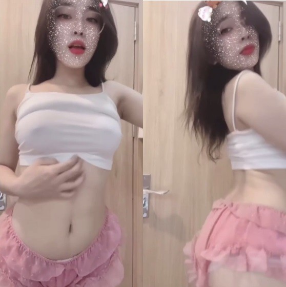 Poster of Thùy Dương tròn trịa ngực xịn hay la